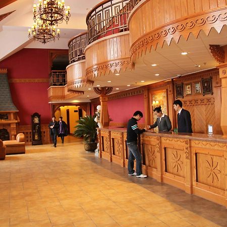 Harbin Volga Manor Hotel Екстериор снимка